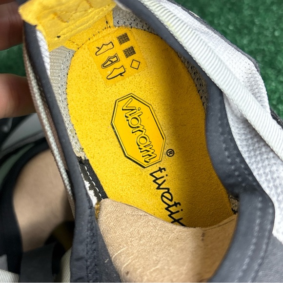 Vibram FiveFingers Mens KSO Black Gray Fitness Shoes Men’s 11.5-12 / 46 - NEW - Picture 5 of 10